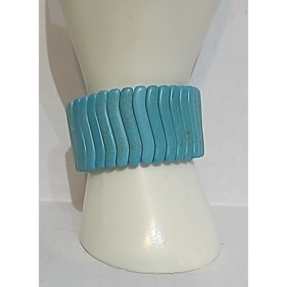 Faux Turquoise Stretch Bangle